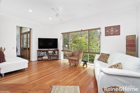 Property photo of 12 Flinders Avenue Kiama Downs NSW 2533