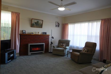 Property photo of 17 Malcolm Crescent Shepparton VIC 3630