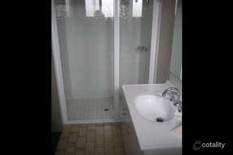 Property photo of 33 Kellaway Crescent Mill Park VIC 3082