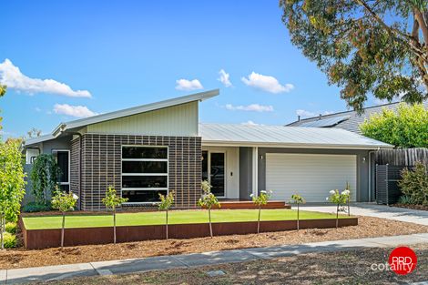 Property photo of 2 Medika Avenue Kangaroo Flat VIC 3555