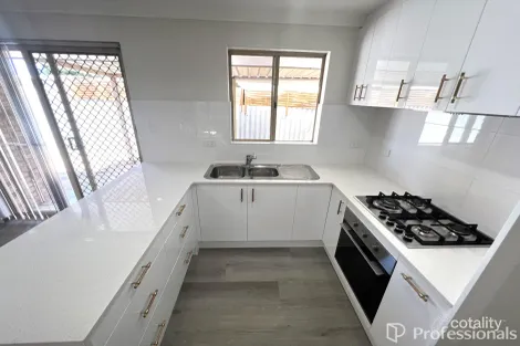 Property photo of 76B Spring Road Thornlie WA 6108