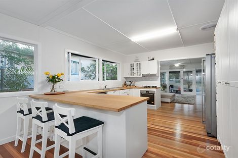 Property photo of 32 Diane Street Yeronga QLD 4104
