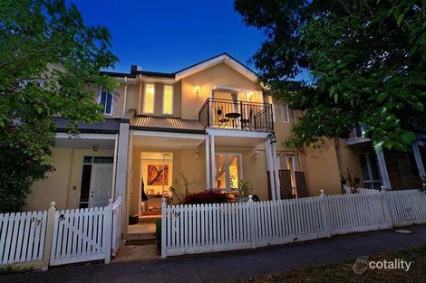 19 Waterford Ave, Maribyrnong, VIC 3032