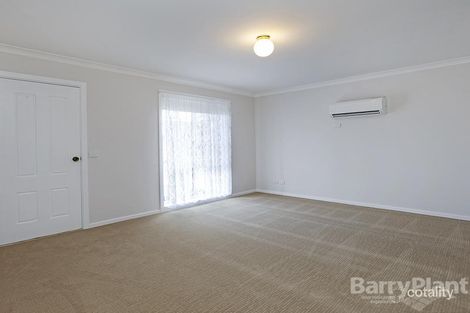 Property photo of 19 Kendra Street North Geelong VIC 3215