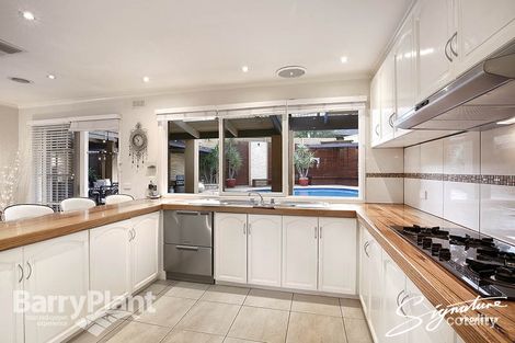 Property photo of 4 Merivale Drive Wantirna VIC 3152