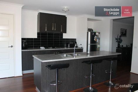 Property photo of 8 Freeman Drive Pakenham VIC 3810