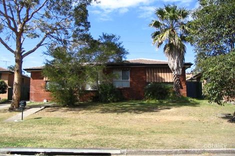 Property photo of 8 Piccadilly Close Valentine NSW 2280