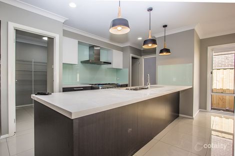 Property photo of 45 Horizon Circuit Moorebank NSW 2170