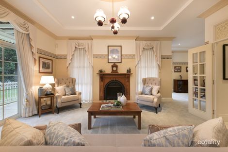 Property photo of 16 Rivergum Place Fig Tree Pocket QLD 4069