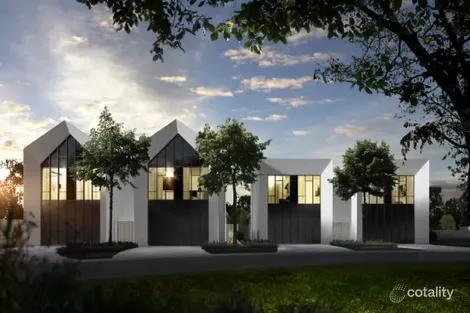 32 Peninsula Dr, Robina, QLD 4226