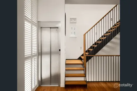 Property photo of 12/102 Parkside Circuit Hamilton QLD 4007