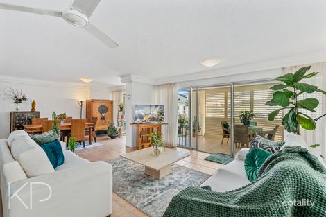 1b/7 Fern St, Surfers Paradise, QLD 4217