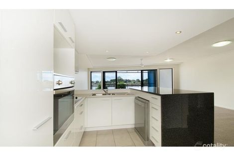 Property photo of 20/11 Innovation Parkway Birtinya QLD 4575