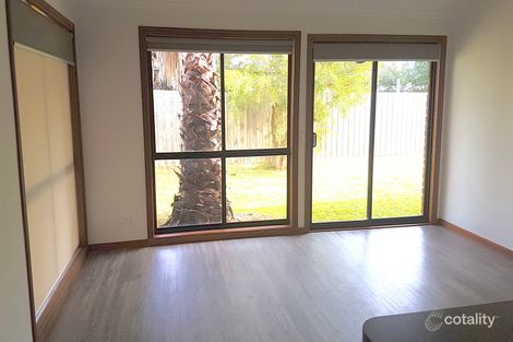 Property photo of 5 Tyas Place Carrum Downs VIC 3201