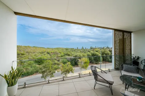 18/11 Mykonos View, Iluka, WA 6028