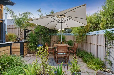 Property photo of 17 Esperance Boulevard Seaford Rise SA 5169