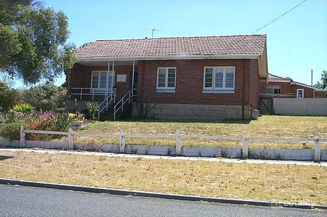 13 Upton St, St James, WA 6102