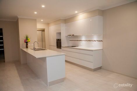 Property photo of 7 Kingfisher Drive Oakhurst QLD 4650