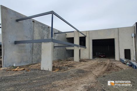 15 Constance Ct, Epping, VIC 3076