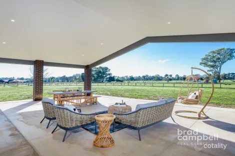 Property photo of 6 Jarram Way Kialla VIC 3631