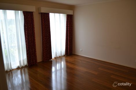 Property photo of 93 Melzak Way Berwick VIC 3806