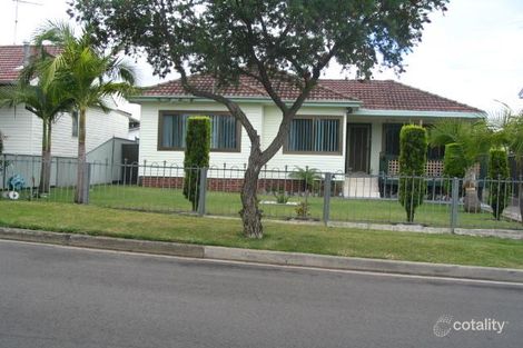 15 Benelong Ave, Smithfield, NSW 2164