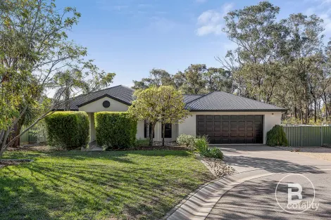 2 Needlewood Dr, Kangaroo Flat, VIC 3555