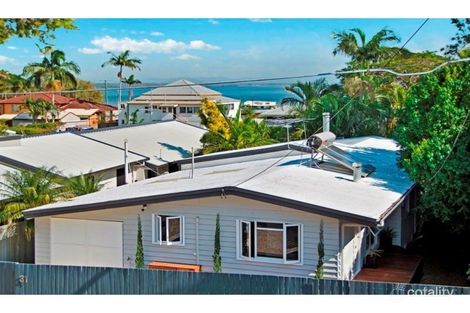 31 Fernlea Ave, Scarborough, QLD 4020
