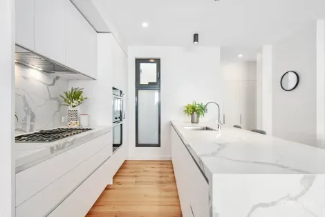 Property photo of 8/101 Carrington Road Box Hill VIC 3128