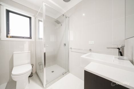 Property photo of 28 Alfred Grove Oakleigh East VIC 3166