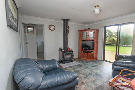 Property photo of 97 Vale Road Glencoe QLD 4352
