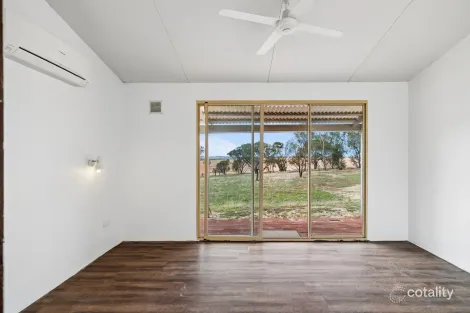 Property photo of 122 Attfield Road York WA 6302