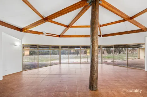 Property photo of 122 Attfield Road York WA 6302