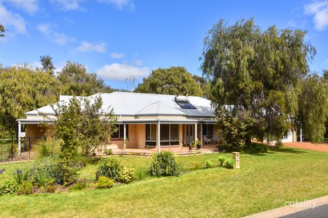 2 Wallaby Gdns, West Busselton, WA 6280