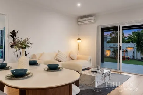 Property photo of 2 McMahon Drive Pimpama QLD 4209