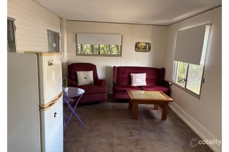 Property photo of 14 Stuart Street Darnum VIC 3822