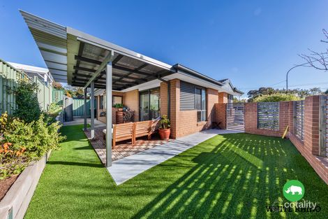 Property photo of 1/102 Uriarra Road Crestwood NSW 2620
