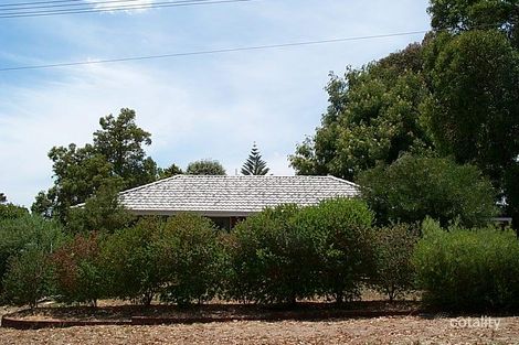 7 Barwon St, Lesmurdie, WA 6076