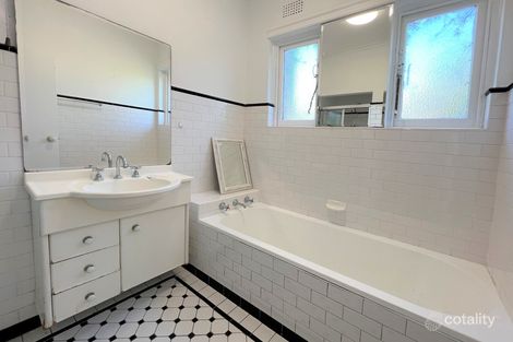 Property photo of 6/3 Pinehill Avenue Double Bay NSW 2028