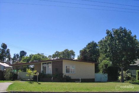 15 Gasnier Rd, Barrack Heights, NSW 2528