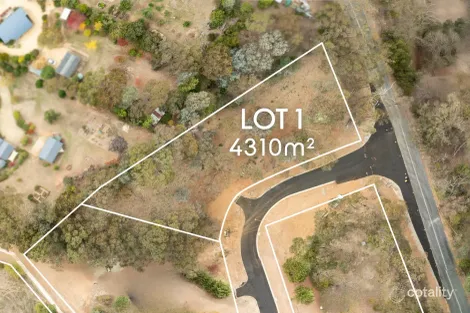 2 Silver Creek Ave, Yackandandah, VIC 3749
