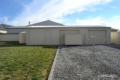 Property photo of 11 Garnet Street Orange NSW 2800
