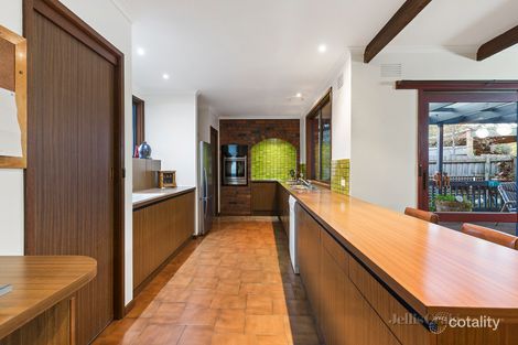 Property photo of 53 Malabar Crescent Eltham VIC 3095