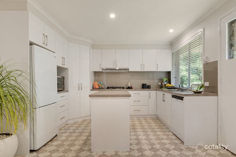 Property photo of 4 Robyn Road Winmalee NSW 2777
