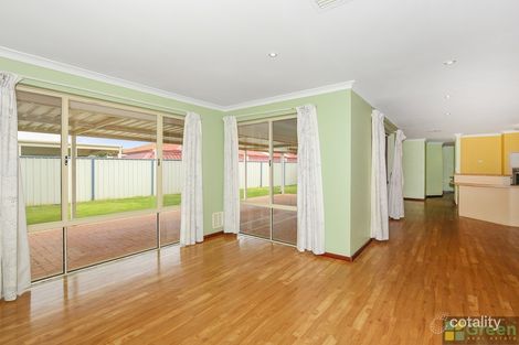 Property photo of 4 Finchley Avenue Meadow Springs WA 6210