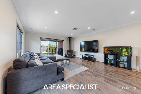 Property photo of 10 Lantana Avenue Warragul VIC 3820
