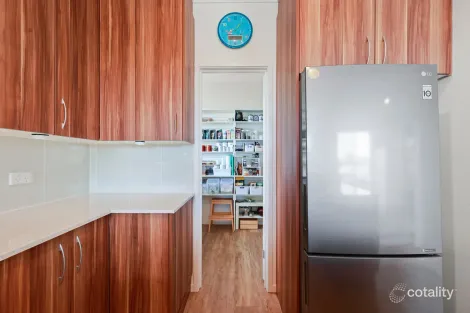 Property photo of 4 Jasmin Drive Victor Harbor SA 5211
