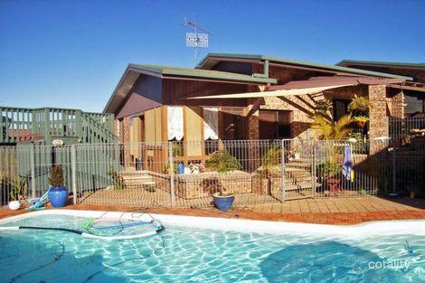 18 Johnson Pl, Surf Beach, NSW 2536