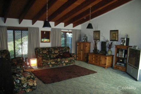 Property photo of 18 Johnson Place Surf Beach NSW 2536