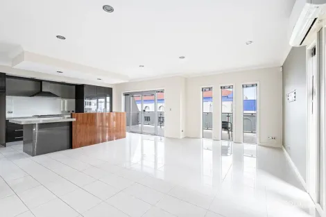 Property photo of 24D Bay Road Mount Gambier SA 5290